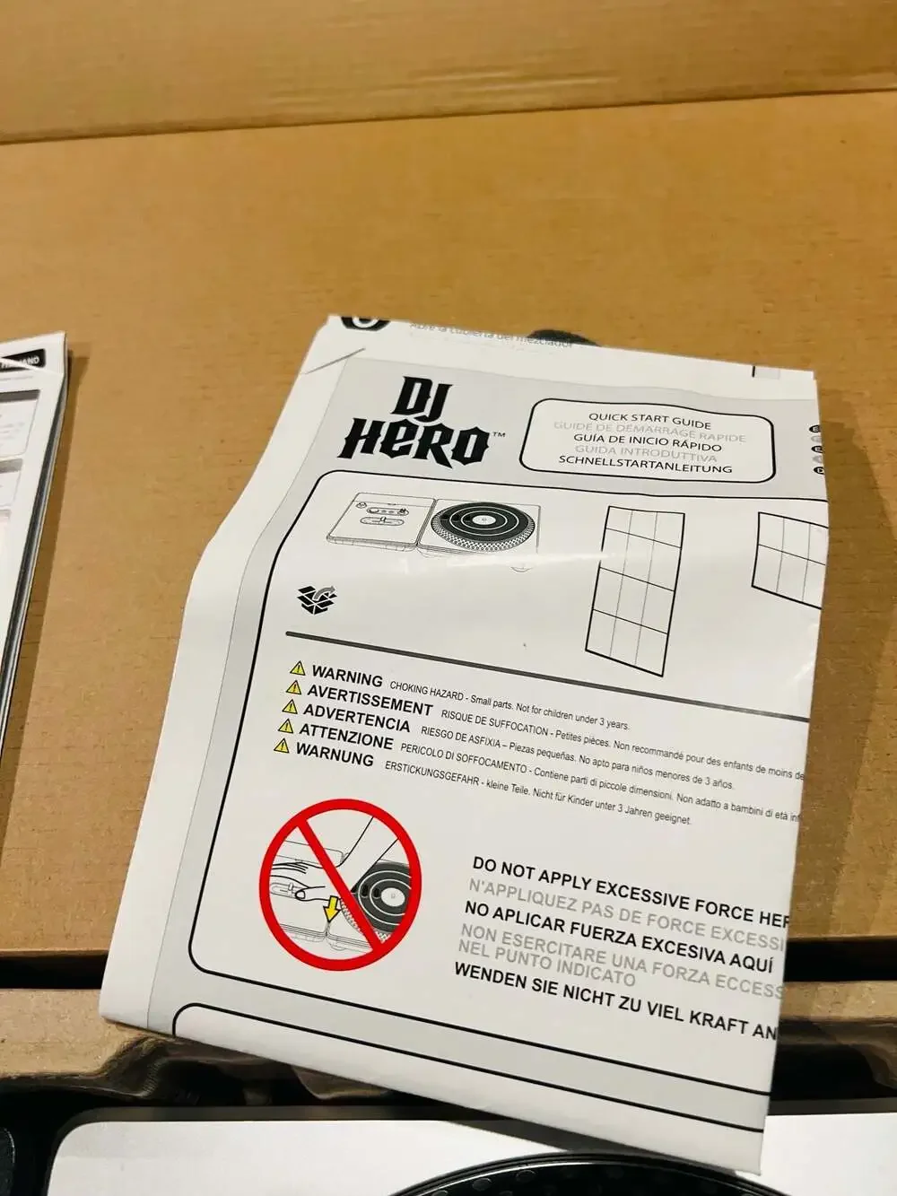 Wii DJ Hero Wireless Turntable and Mixing Board Controller in Box TESTED
